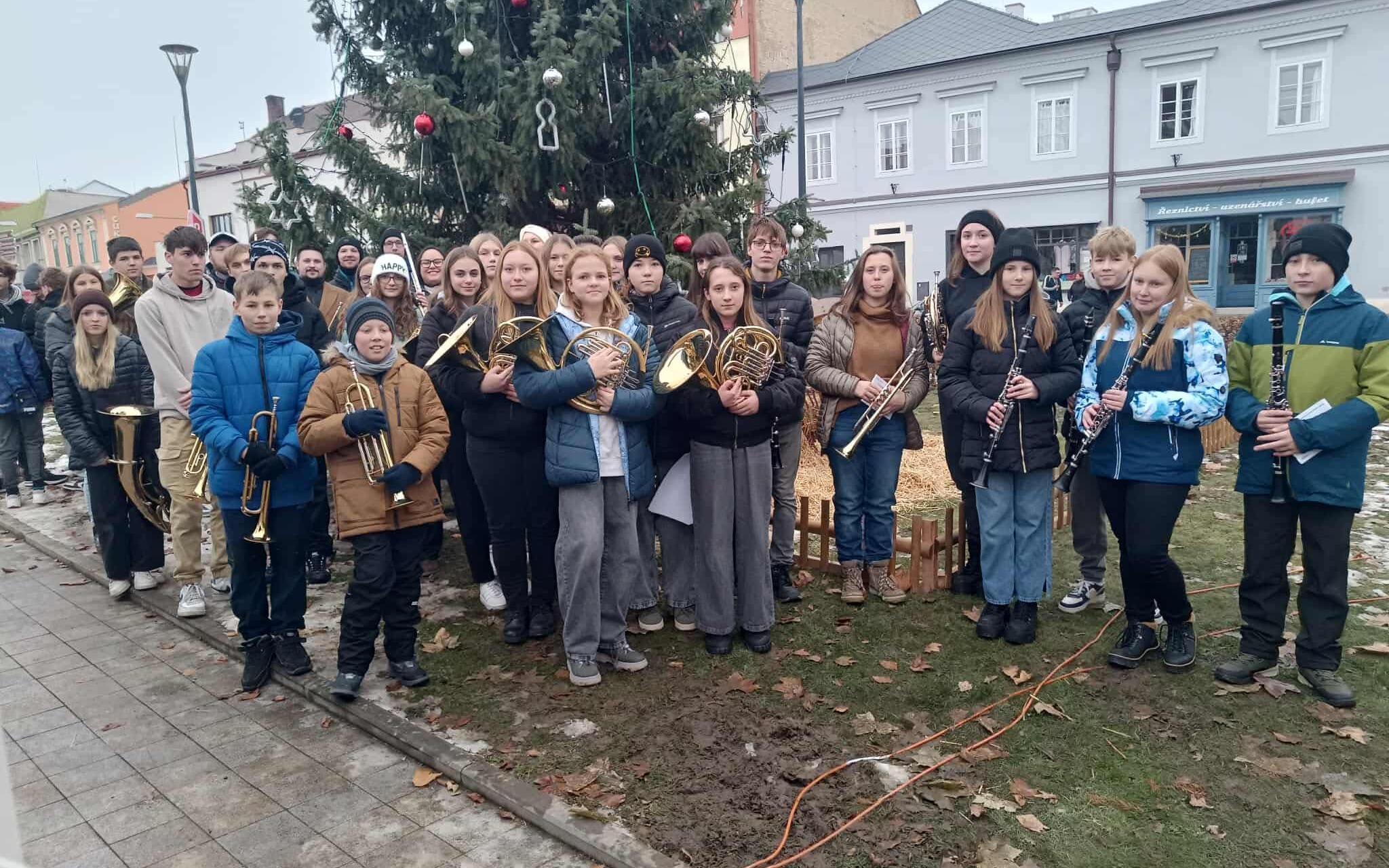Obrázek pro novinku: Maraton vystoupení na zahájení adventu